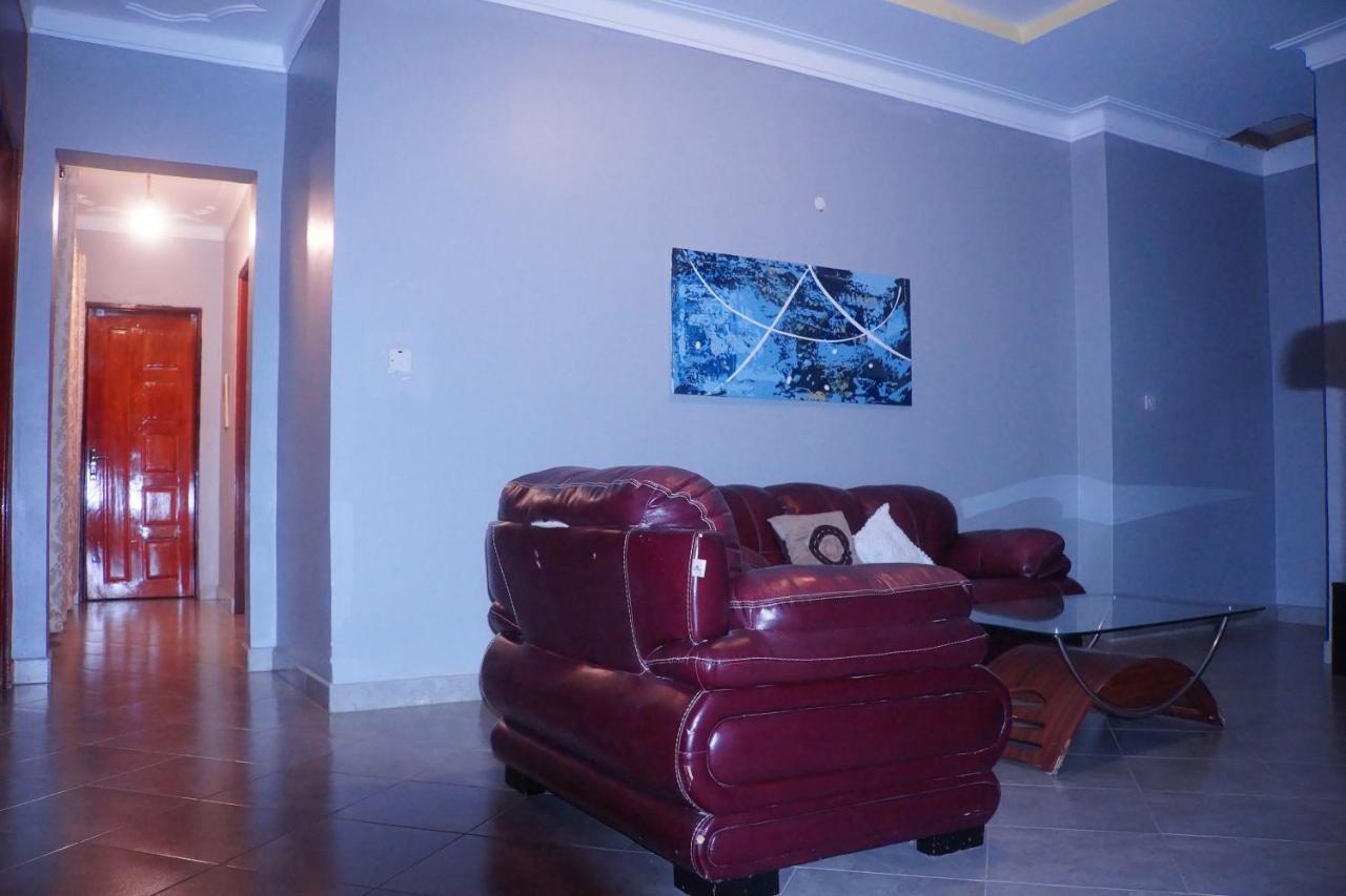 Silver Oaks Hotel Boma Fort Portal Bagian luar foto