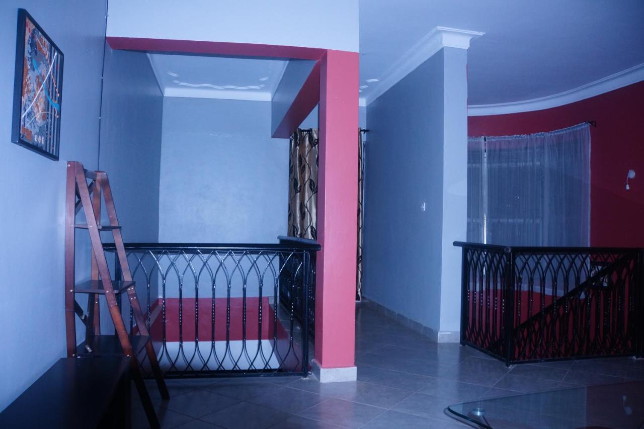 Silver Oaks Hotel Boma Fort Portal Bagian luar foto